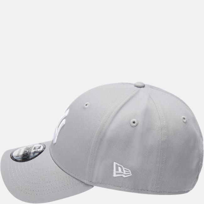 940 League Basic Ny Cap